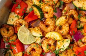 Flavor Explosion Shrimp and Veggie Skillet: Your New 30 Minute Healthy Obsession Shrimp and Veggie Skillet