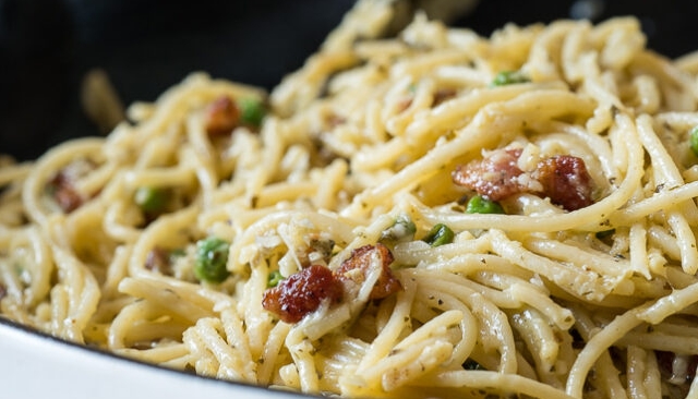 Easy Pesto Spaghetti Carbonara