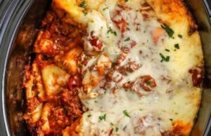 Ravioli Lasagna (The Ultimate Lazy Slow Cooker Dinner) Ravioli Lasagna