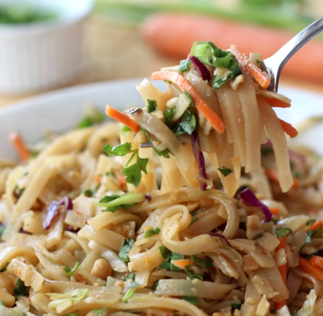 Simple Thai Noodle Salad Bowl