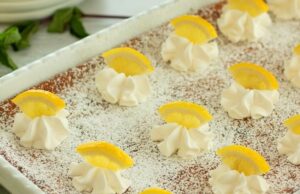 Lemon Gooey Butter Cake Lemon Gooey Butter Cake