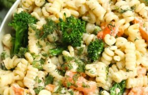 15 Minute Creamy Smoked Salmon Pasta 15 Minute Creamy Smoked Salmon Pasta