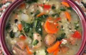 Slow Cooker Wild Rice & Sausage Soup: Your Ultimate Cozy, “Set It & Forget It” Meal Slow Cooker Wild Rice & Sausage Soup