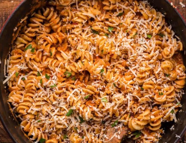Spicy Fusilli Pasta Arrabbiata Spicy Fusilli Pasta Arrabbiata