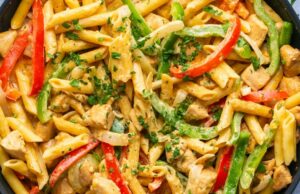 Creamy Chicken Fajita Pasta: The Ultimate Weeknight Mashup Creamy Chicken Fajita Pasta