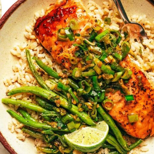 Honey Salmon with Ginger Scallion Sauce