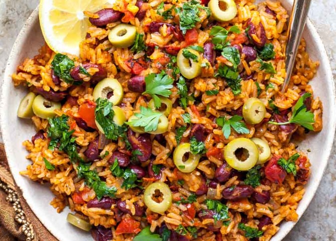 One Pot Spanish Rice and Beans