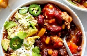 The Coziest Slow Cooker Turkey Chili Slow Cooker Turkey Chili