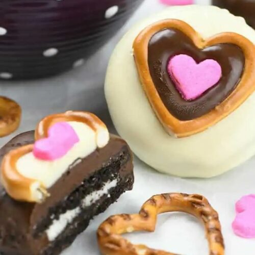 Valentine’s Chocolate Covered Oreos