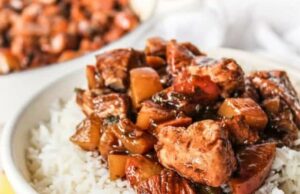 Balsamic Peach Skillet Chicken: The Perfect Taste of Summer (Ready in 30 Minutes) Balsamic Peach Skillet Chicken
