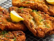 Crispy Chicken Schnitzel Crispy Chicken Schnitzel