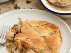 The Ultimate Cozy Quorn Chicken Pie Vegetarian & Family Friendly Quorn Chicken Pie