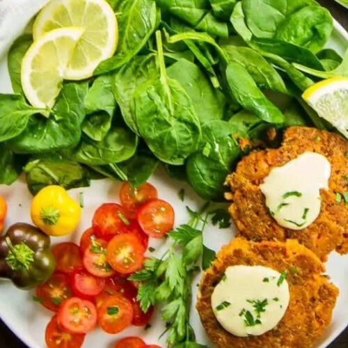 Crispy Southern Salmon Patties with Spicy Sriracha Aioli