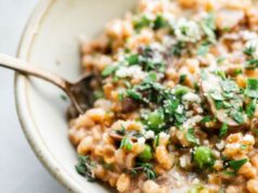 Easy Mushroom Farro Risotto (A No Stir, One Pot Miracle) Mushroom Farro Risotto